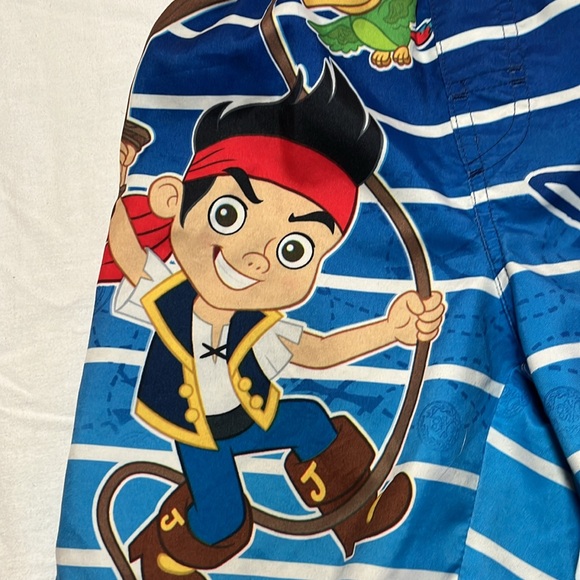 3T Disney Pirates swim trunks - Picture 2 of 4